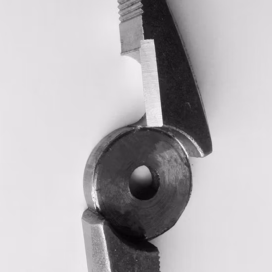 Linea di produzione di utensili manuali, produzione di pinze per fresatura CNC